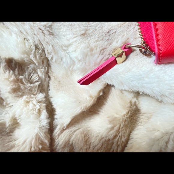 Stella & Dot Wallet - Picture 8 of 9